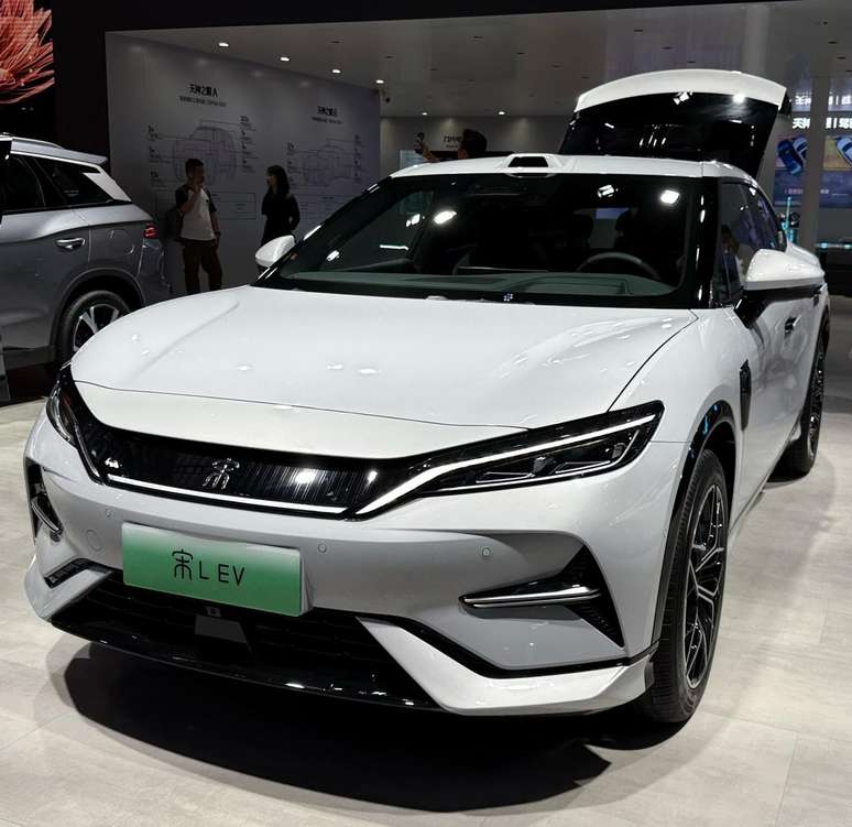 BYD Song L 